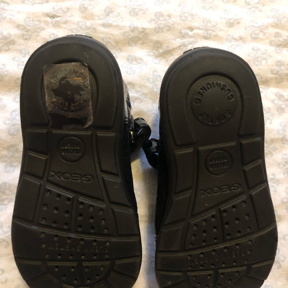 Geox toddler shoe size US 4.5 EU 20 - Picture 4 of 5